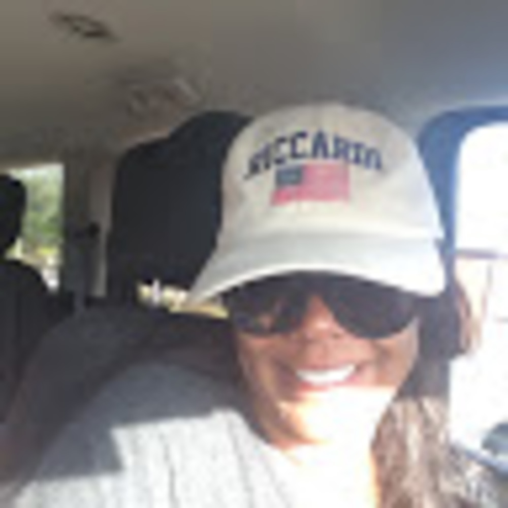 Meet your Posher, Cara